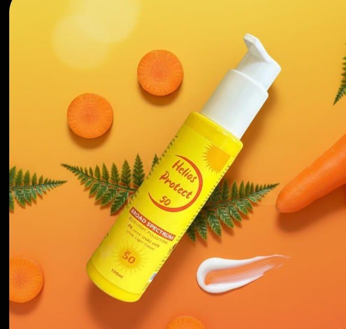 Helios Protect Sunscreen With SPF 50+ niacinamide & vitamin E (100 ml)